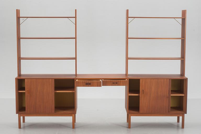 BOKHYLLA, 3 sektioner, teak, 1900-talets mitt/andra hälft.