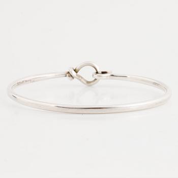 Vivianna Torun Bülow-Hübe, a sterling silver 212 bangle, Georg Jensen, Denmark.