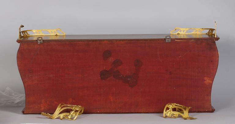 VÄGGSKÅP,jugend, tidigt 1900-tal.