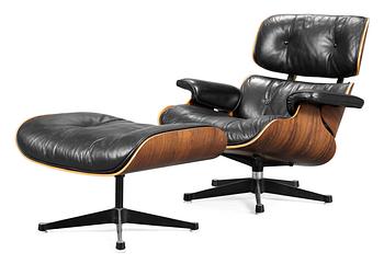998. CHARLES & RAY EAMES, fåtölj med ottoman, "Lounge Chair", Herman Miller, USA.