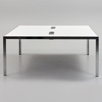 MONICA ARMANI, a 'Progetto' desk from B&B Italia.