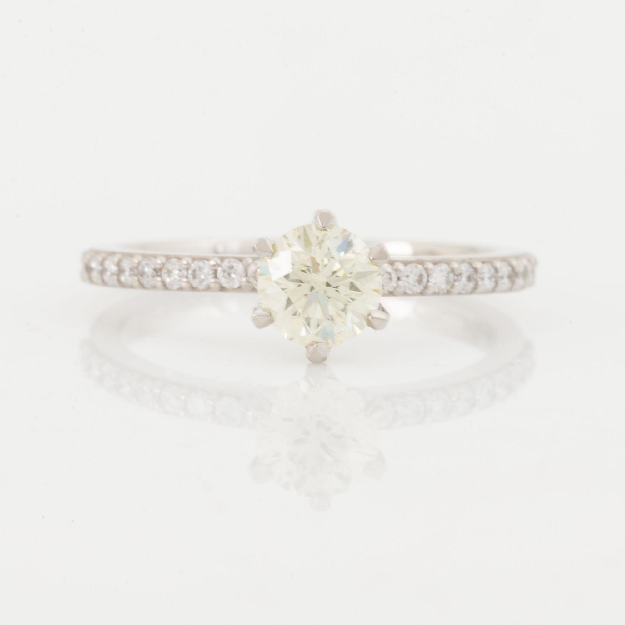 Brilliant cut diamond ring.