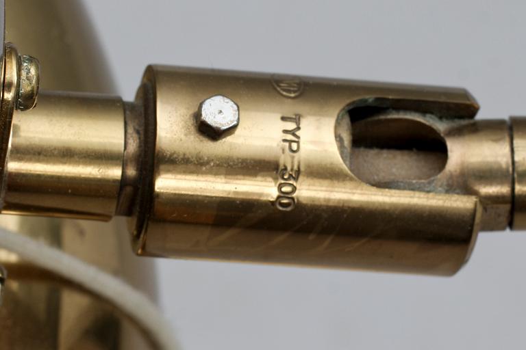 GOLVLAMPOR, 2 st, Bergboms, 1900-talets andra hälft.