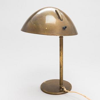 Paavo Tynell, pöytävalaisin, malli 9209, Taito Oy 1940-luku.