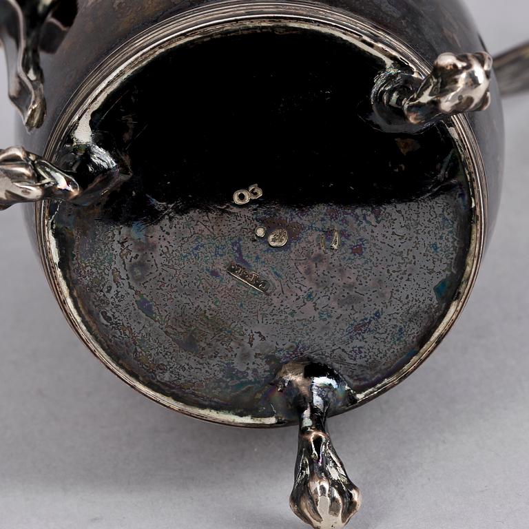 SENAPSKANNA, silver Carl Petter Lampa,Stockholm, 1820. Ca 145 gr.