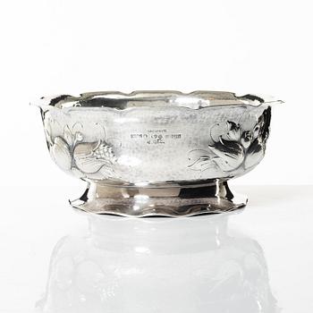 Eric Råström, a silver bowl, CG Råström, Stockholm 1976.
