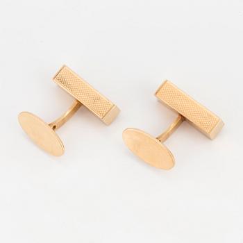 A PAIR OF CUFFLINKS.