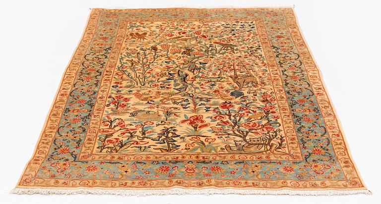 Matta, old Teheran part silk, ca 216 x 136 cm.