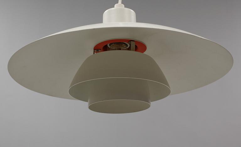 TAKLAMPA, "Ph lampa", Poul Henningsen för Louis Poulsen, Danmark, 1900-talets andra hälft, höjd ca 22 cm.