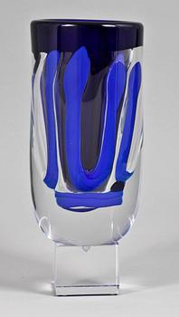 VAS, glas, Lars Hellsten, Orrefors, sign.