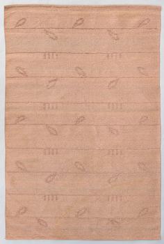 Rauha Vuorio-Aarnio, hårgarnsmatta, 1950-tal. Ca 245x165 cm.