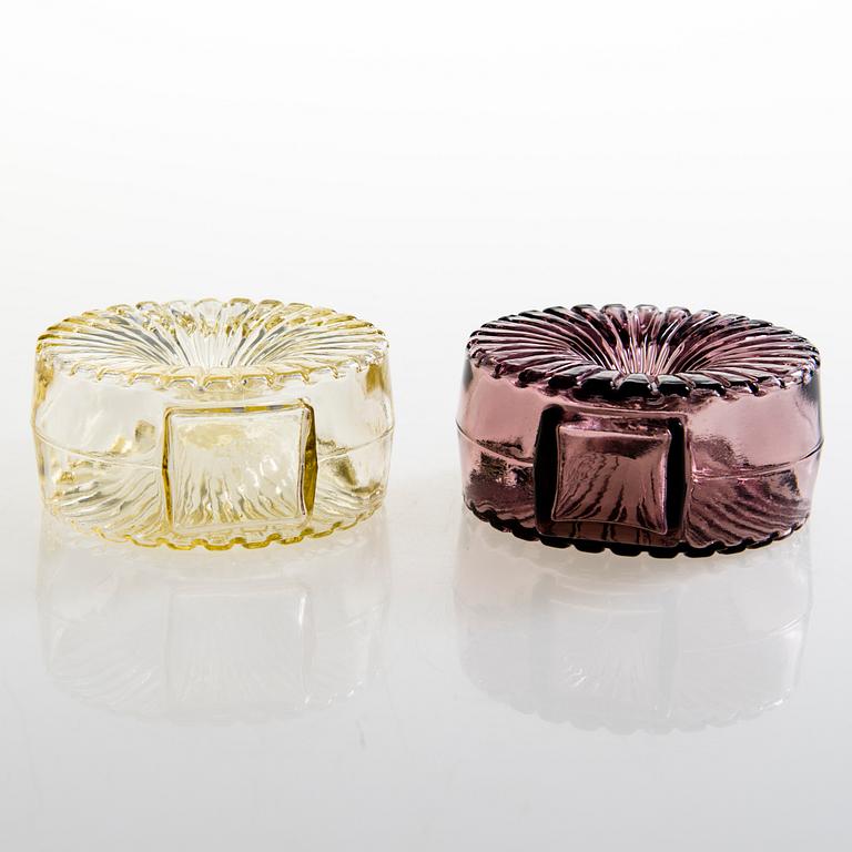 HELENA TYNELL, Two 'Sun bottle' for Riihimäen Lasi Oy. In production 1964-1974.