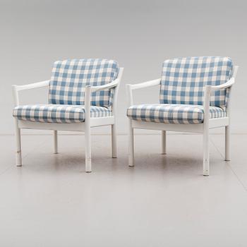 FÅTÖLJER, 1 par, 1900-talets andra hälft.