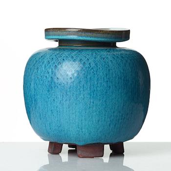 Wilhelm Kåge, a 'Farsta' stoneware jar, Gustavsberg studio 1957.