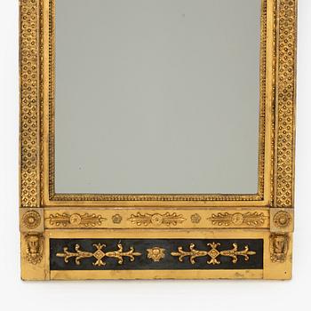 Spegel, tillskriven Jonas Frisk (spegelfabrikör i Stockholm 1805-24), Empire.
