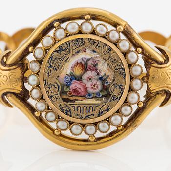 Bracelet, 18K gold, pearls and enamel, Gustaf Adolf Strömbäck (1841-1870) Helsinki.