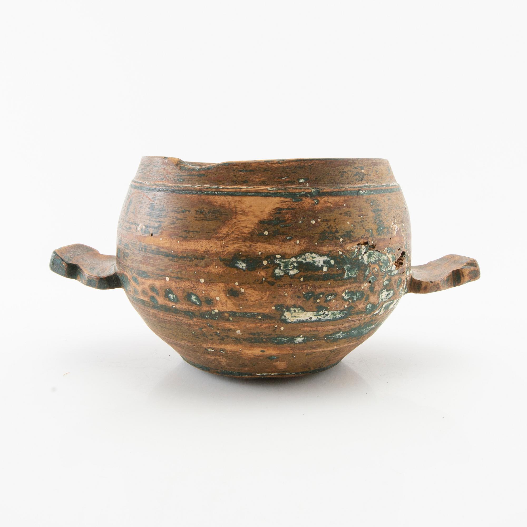Drinking vessels from Northern Norrland/Norway, 17th/18th century.
