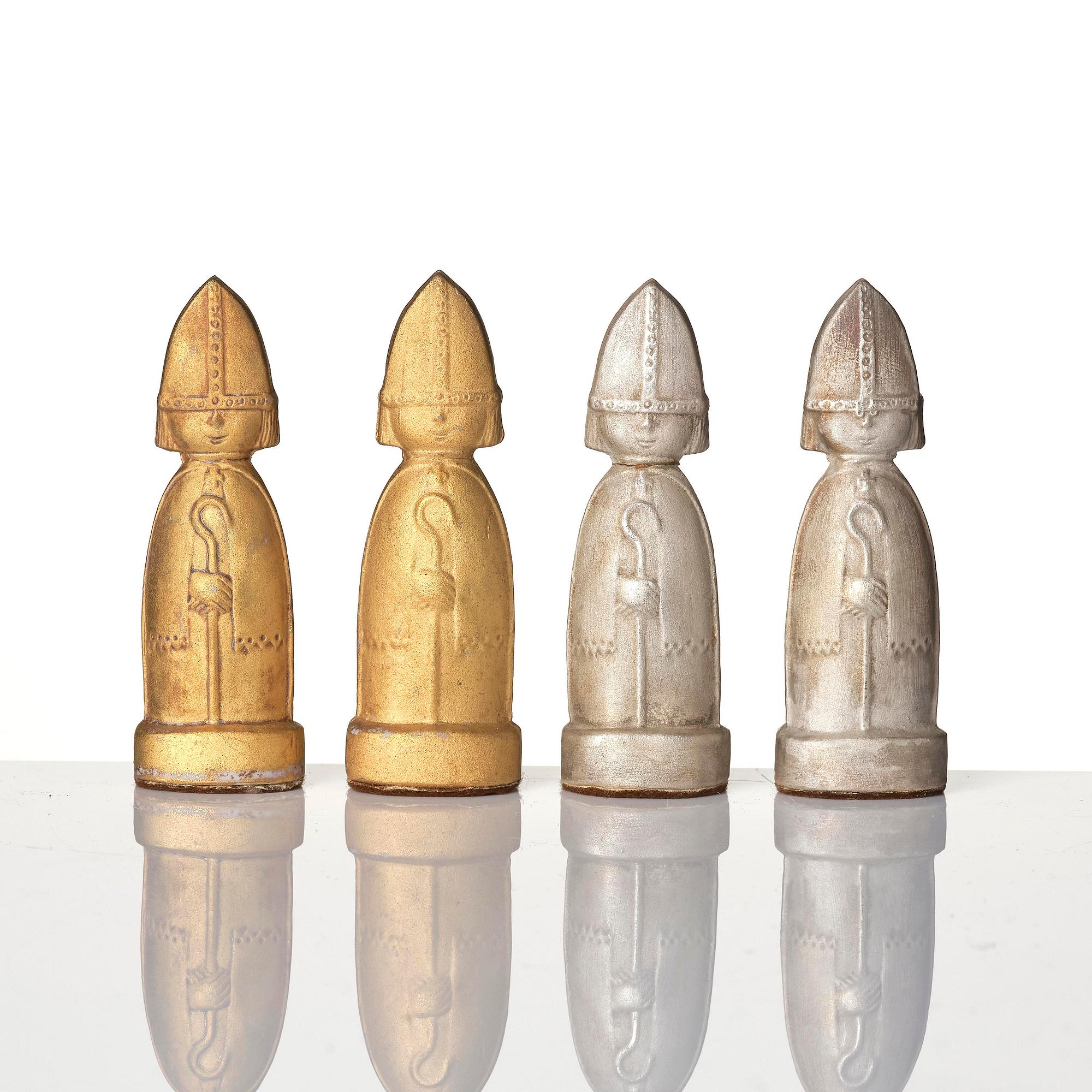 Stig Lindberg, a rare 32-piece stoneware chess set, Gustavsberg Studio 1970s.