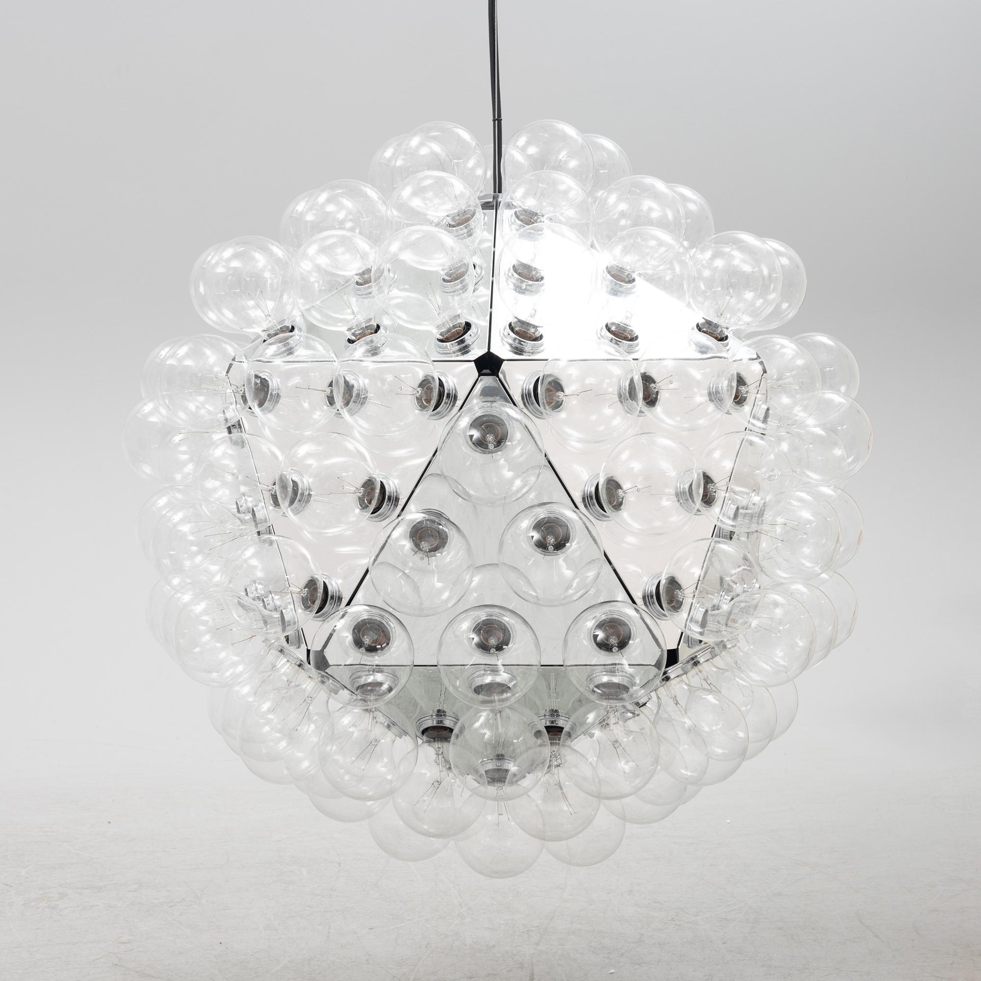 Achille Castiglioni, taklampa "Taraxacum S2" för Flos. formgiven 1988.