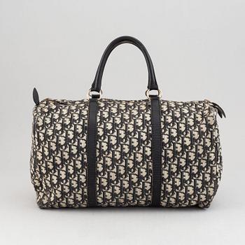 Christian Dior, 3 bags.