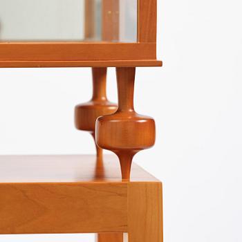 Josef Frank, a display cabinet model B 2077, Firma Svenskt Tenn, ca 2001.