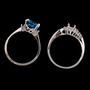 RINGAR, 2 st, 10 k vitguld med diamanter och blå och röd sten. Total vikt ca 4 gram.