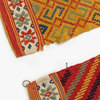 A pair of flat weaves, circa 191-193 x 51 cm, Scania, first half of the 20th Century.