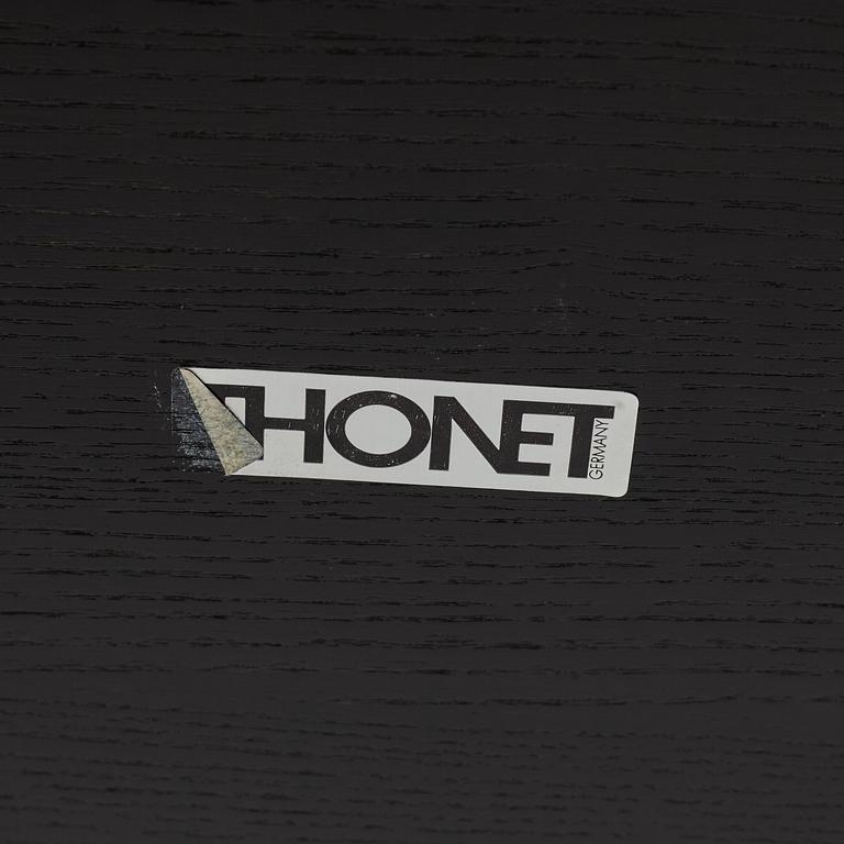 A model S285/1, Thonet.