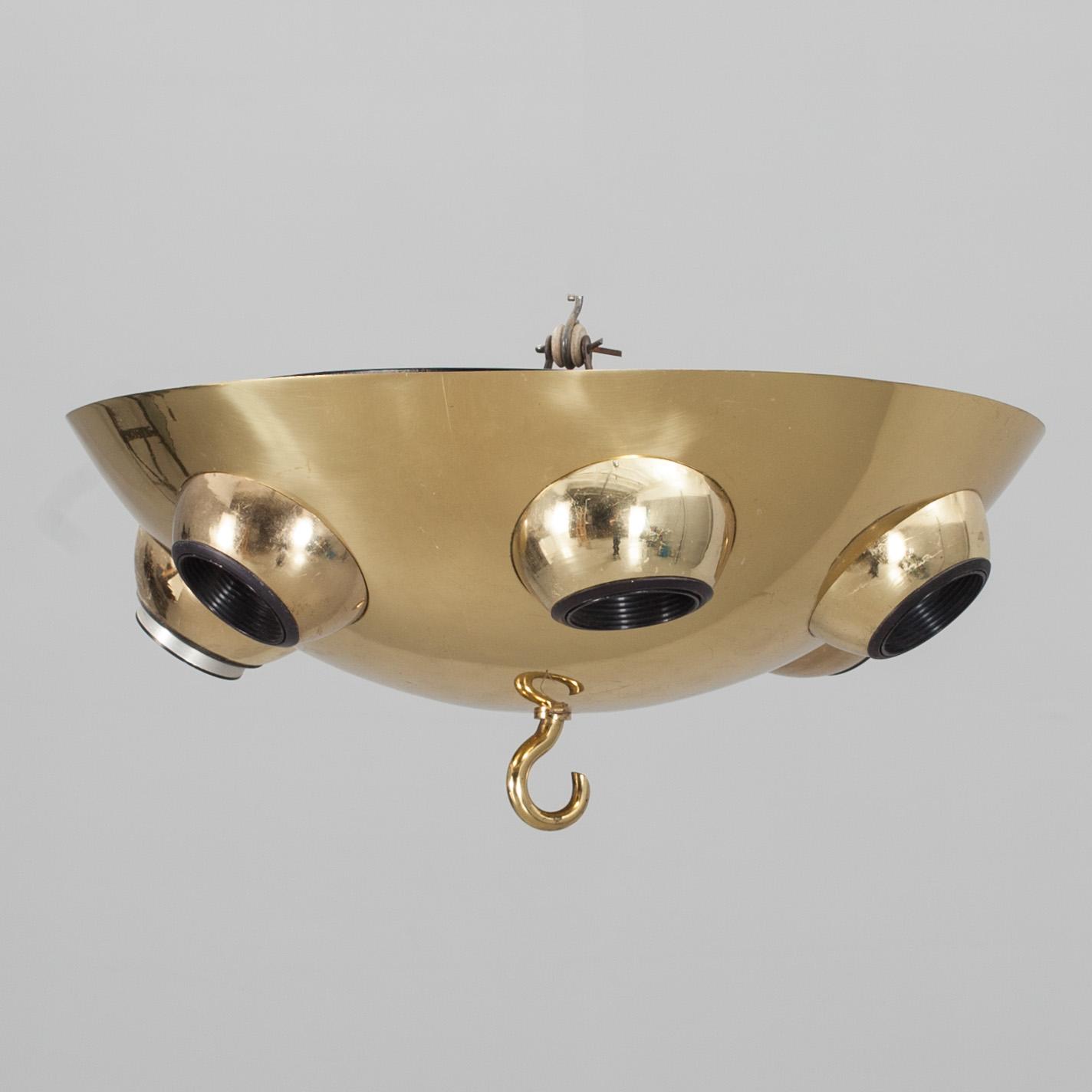 TAKLAMPA, 1900-talets sista fjärdedel.