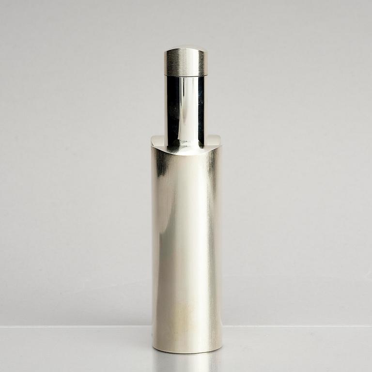 Rolf Lindståhl, a sterling silver bottle with lid, Stockholm 2003.