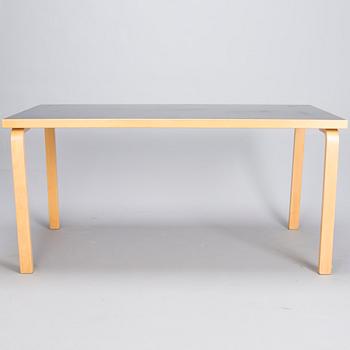 ALVAR AALTO, a late 20th century  '81A', table for Artek.