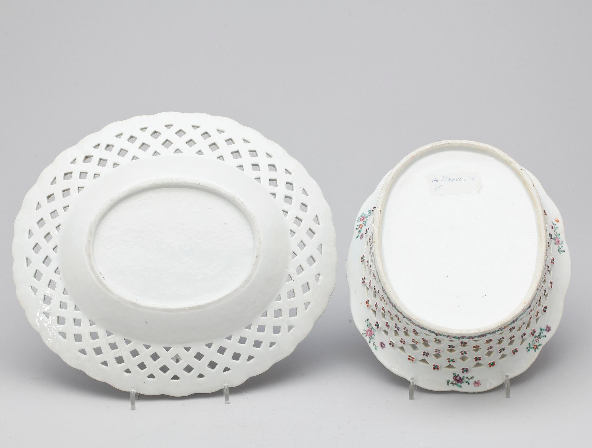 GALLERSKÅL MED FAT, porslin, Kina, Qing dynastin, Qianlong, (1736-95).