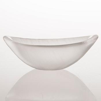 A Sulka (Feather) glass bowl signed Tapio Wirkkala, Iittala -56. Finland.