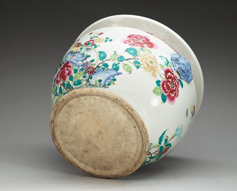 YTTERFODER/BASSÄNG, kompaniporslin. Qing dynastin, Qianlong (1736-95).