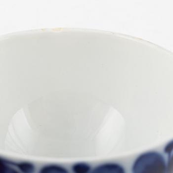 Marianne Westman, a 56-piece 'Mon Amie' porcelain coffee service, Rörstrand.