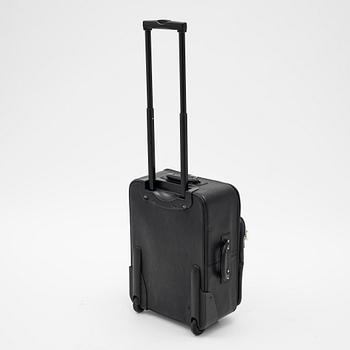 Loewe, kabinväska samt necessär.