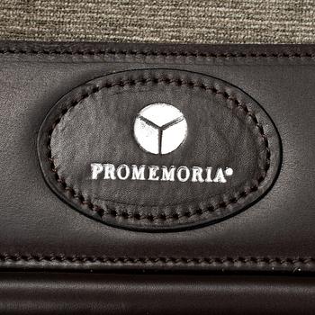 An contemporary 'Vittoria' office chair by Romeo Sozzi for Promemoria furniture.