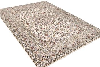 A Keshan carpet, c.. 350 x 250 cm.