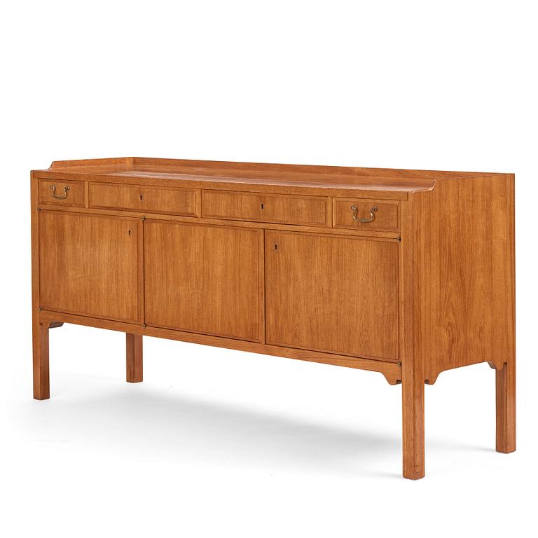 Axel Bäck, a Swedish Modern mahogany veneered sideboard, Eksjö Möbelfabrik, Sweden 1950, signed.