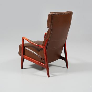 FÅTÖLJ, Dux, 1900-talets andra hälft.