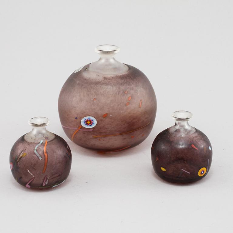 VASER, 3 st, glas, Bertil Vallien, Boda Artist Collection, 1900-talets andra hälft.