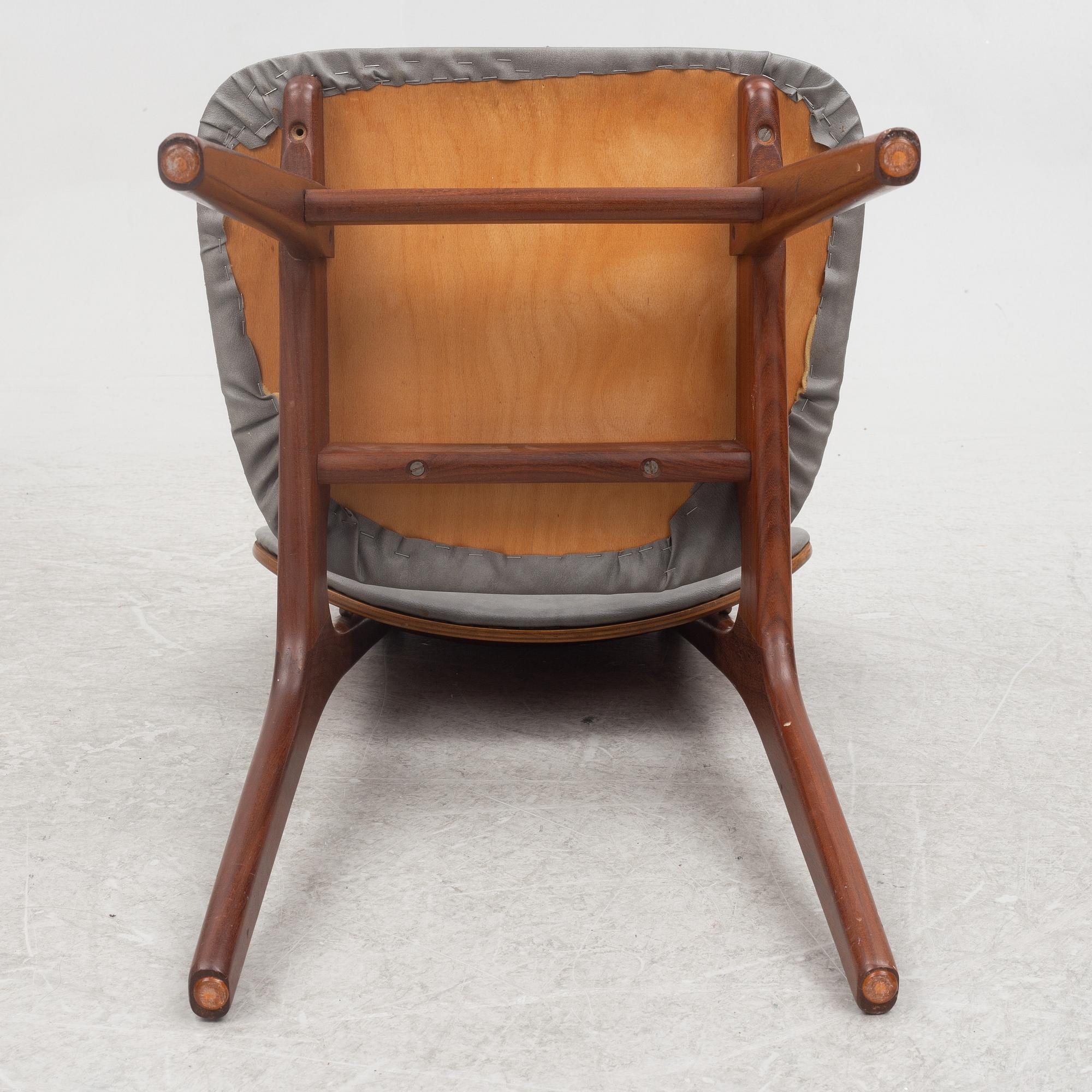 Arne Hovmand-Olsen,  a set of six model 75 chairs, Mogens Kold Møbelfabrik, Denmark 1960s.