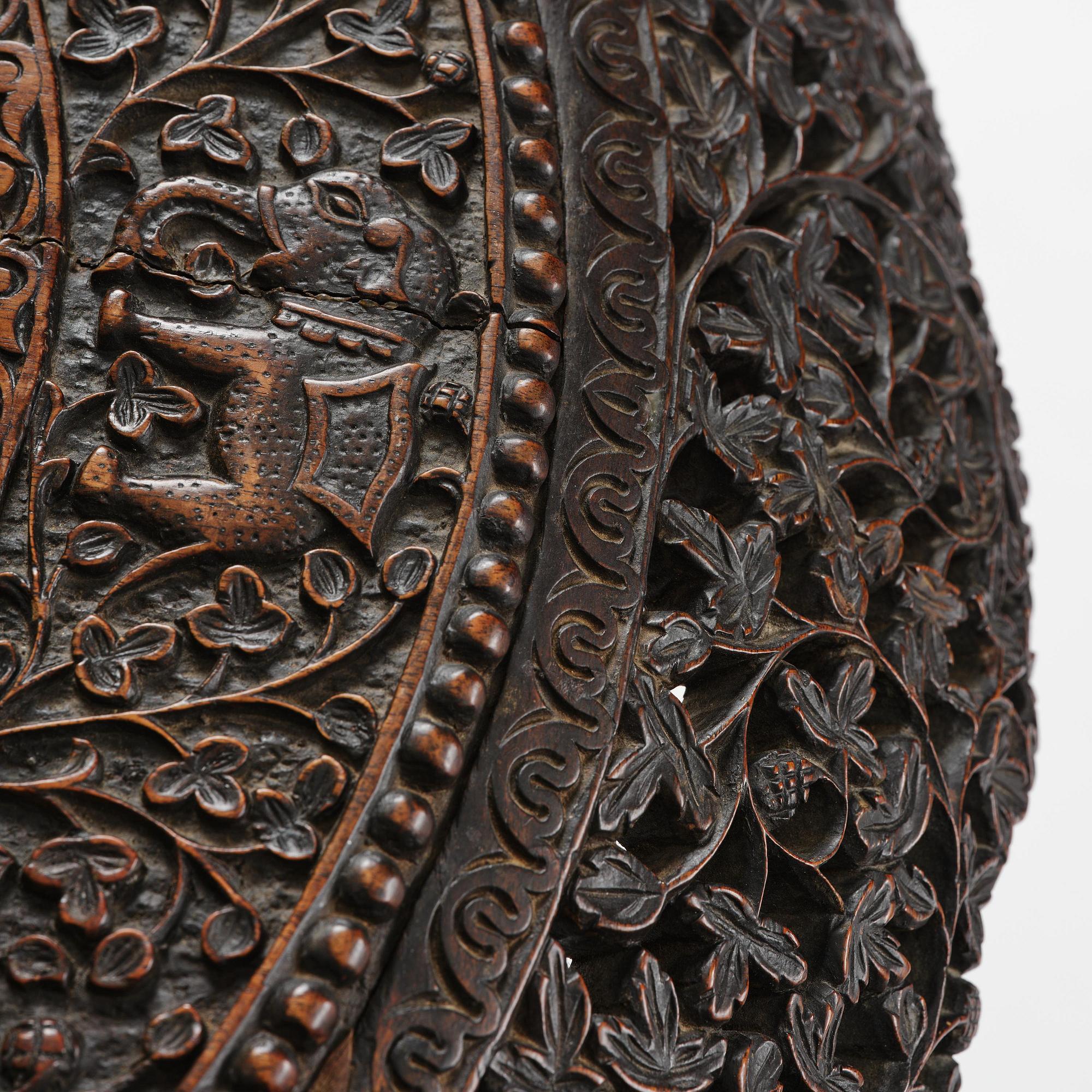 An Indian 'blackwood' occasional table, Bombay Presidency, around 1880.