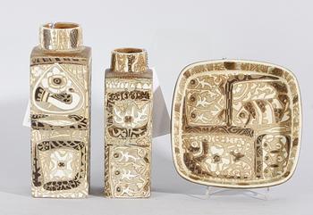 VASER 2 st samt FAT, keramik. Nils Thorsson, Kunglig Dansk.