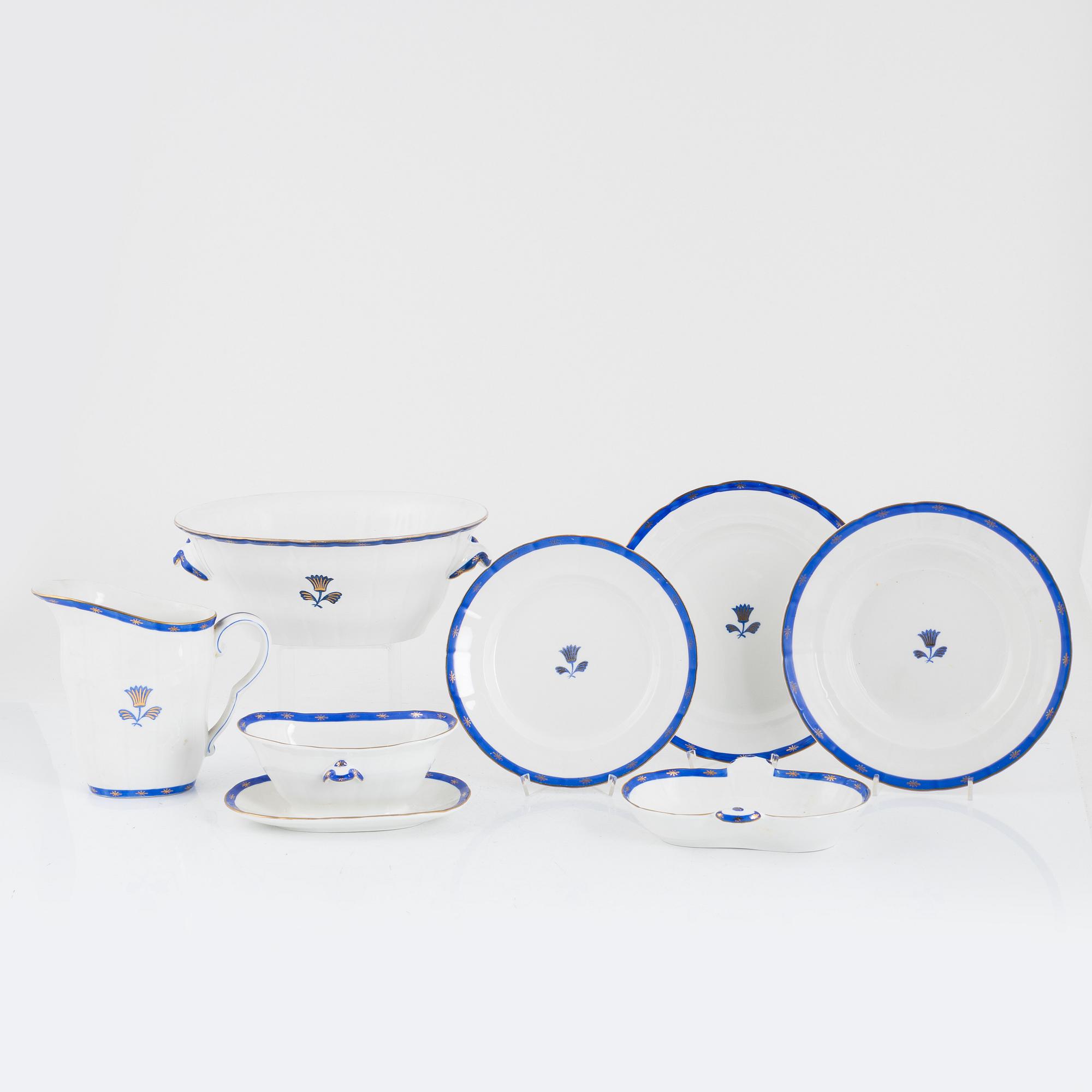 Wilhelm Kåge, servisdelar, 55 delar, "Guldstjärna", Gustavsberg.