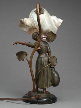 BORDSLAMPA, metall, art nouveau, tidigt 1900-tal.