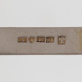 Mirjam Salminen, pendant and chain, faceted synthetic spinel, silver, Kaunis Koru 1974.