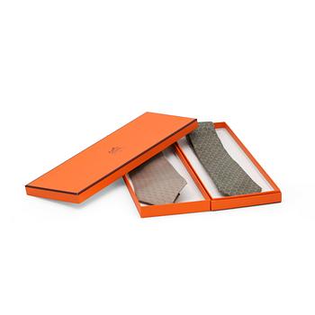 316. HERMÈS, two silk ties.