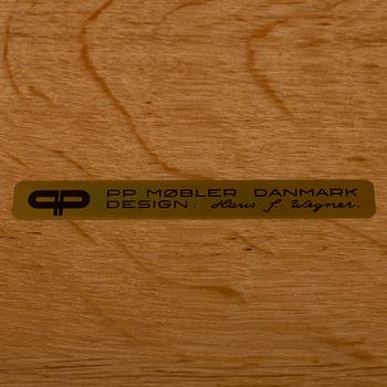 HANS J WEGNER, a table by PP möbler Denmark, from the latter half of the 20th century.