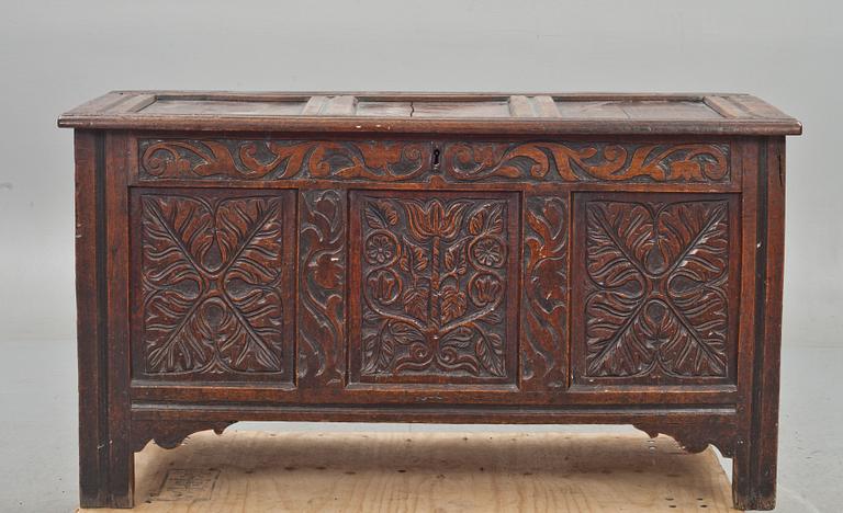 KISTA. England, delvis 1700-tal.